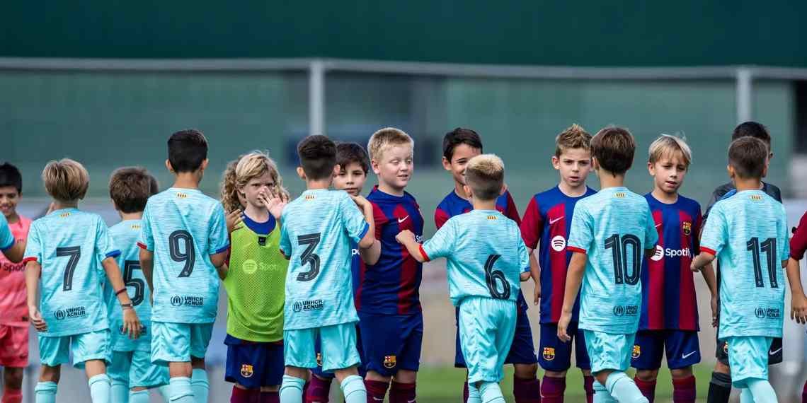 Barcellona, l'enfant prodige firma con Nike