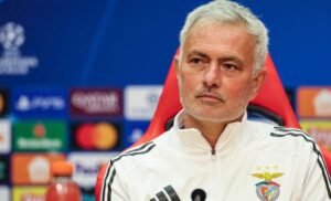 Mourinho a tutto tondo: “Italia, serve la combo Malagò-Max. Chivu da scudetto”