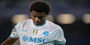Napoli, si ferma Neres: confermata la lesione muscolare dopo il Villarreal