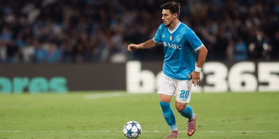 Elmas con la maglia del Napoli