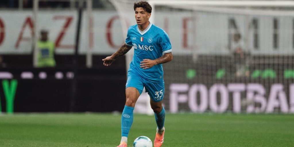 Marianucci con la maglia del Napoli