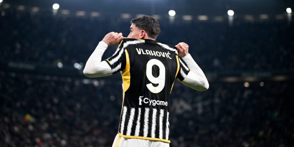 Dusan Vlahovic attaccante della Juventus
