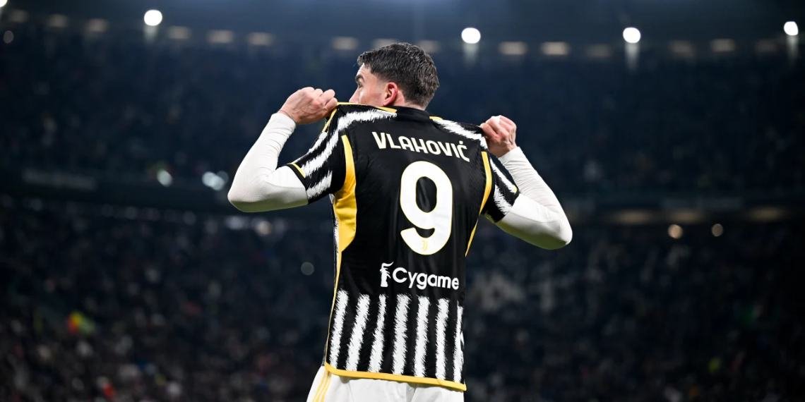 Dusan Vlahovic attaccante della Juventus