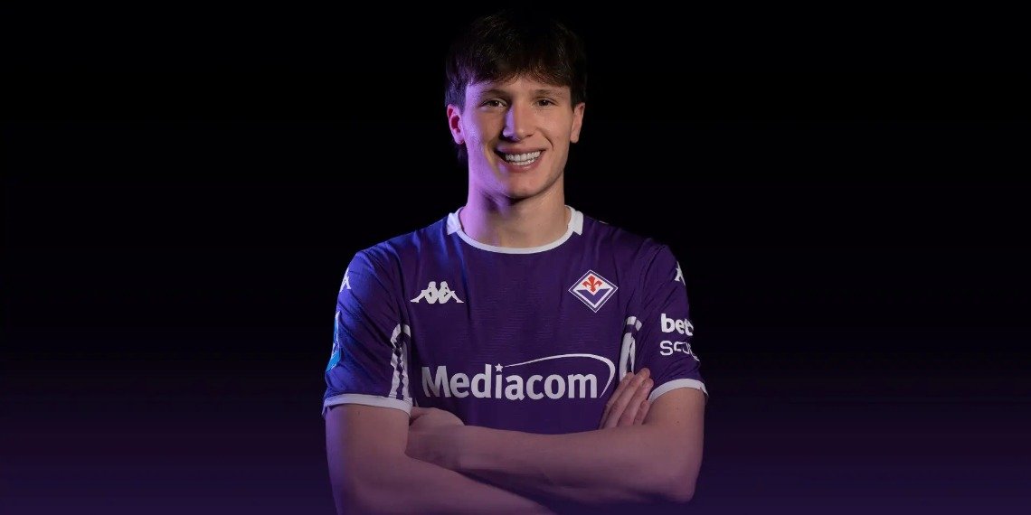 Giovanni Fabbian con la maglia della Fiorentina