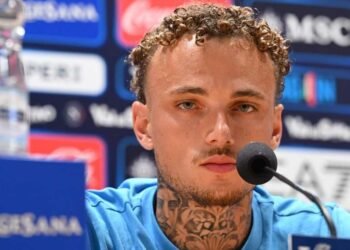 Napoli, Lang in conferenza stampa di presentazione