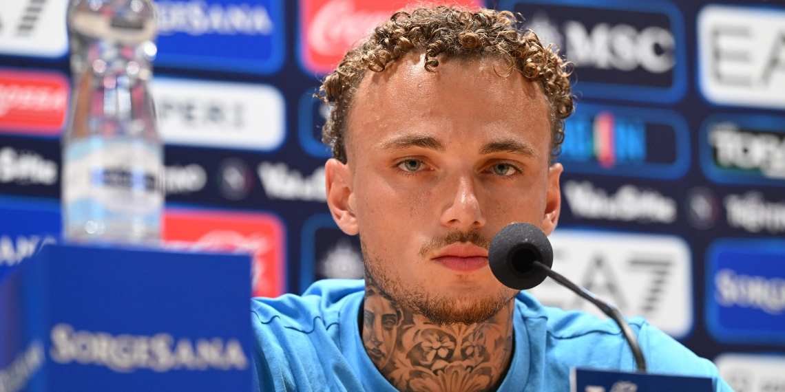 Napoli, Lang in conferenza stampa di presentazione