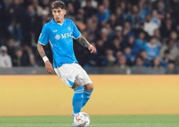 Olivera con la maglia del Napoli
