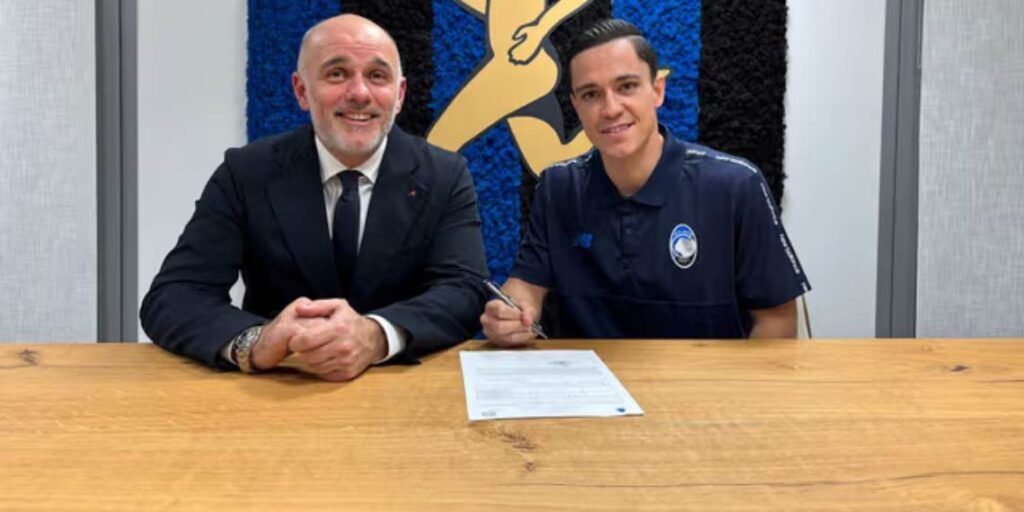 Raspadori firma con l'Atalanta