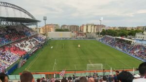 Colpo esterno della Salernitana: Achik decide la sfida con il Crotone