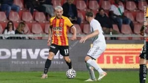 Derby amaro per il Benevento, festa a metà: la Cavese fa il colpaccio al “Vigorito”