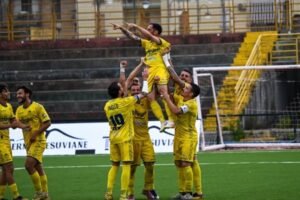 Scafatese, missione compiuta: pari col Barletta e pass per le semifinali