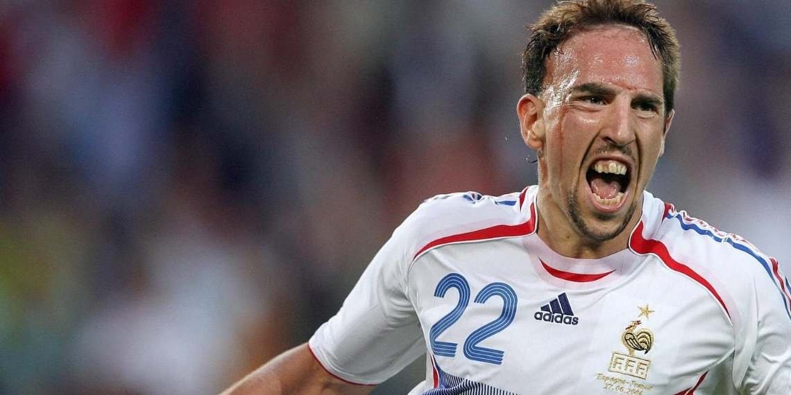 Ribery ex calciatore della Nazionale Francese
