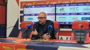 Casertana, Degli Esposti: “Latina macchia della stagione, la strada con Coppitelli si divide”