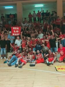 Basket – Sporting Torre del Greco, promozione conquistata: Capri ko al fotofinish