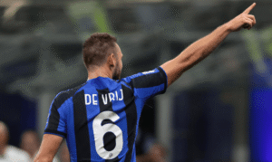 Inter, futuro in bilico per de Vrij: sirene estere