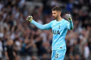 Napoli, spunta l’idea Vicario: azzurri sul portiere del Tottenham