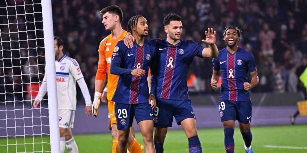 Goncalo Ramos con la maglia del PSG