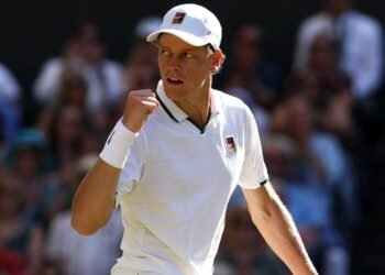 Sinner vince il secondo Wimbledon consecutivo
