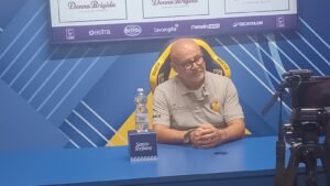 Giugliano-Scafatese 3-3, Di Napoli: “Orgoglioso di questi ragazzi. Ecco perché ho sostituito Esposito, se qualcuno vuole farmi qualche corso di aggiornamento…”