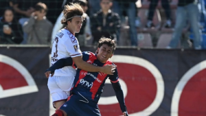 Salernitana, così non va: ko sul campo dell’ultima. Passa il Crotone 2-1