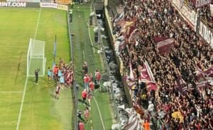 Djamanca fa esplodere la festa: la Salernitana batte il Bari allo scadere!